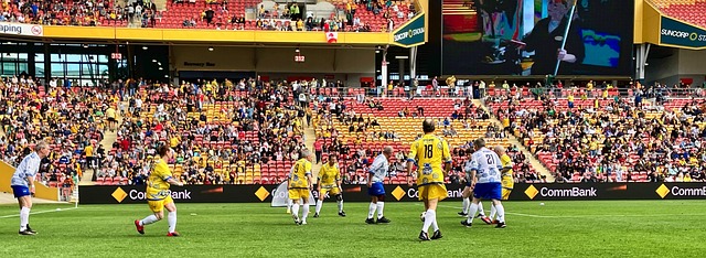 一个继续展 一个继续展